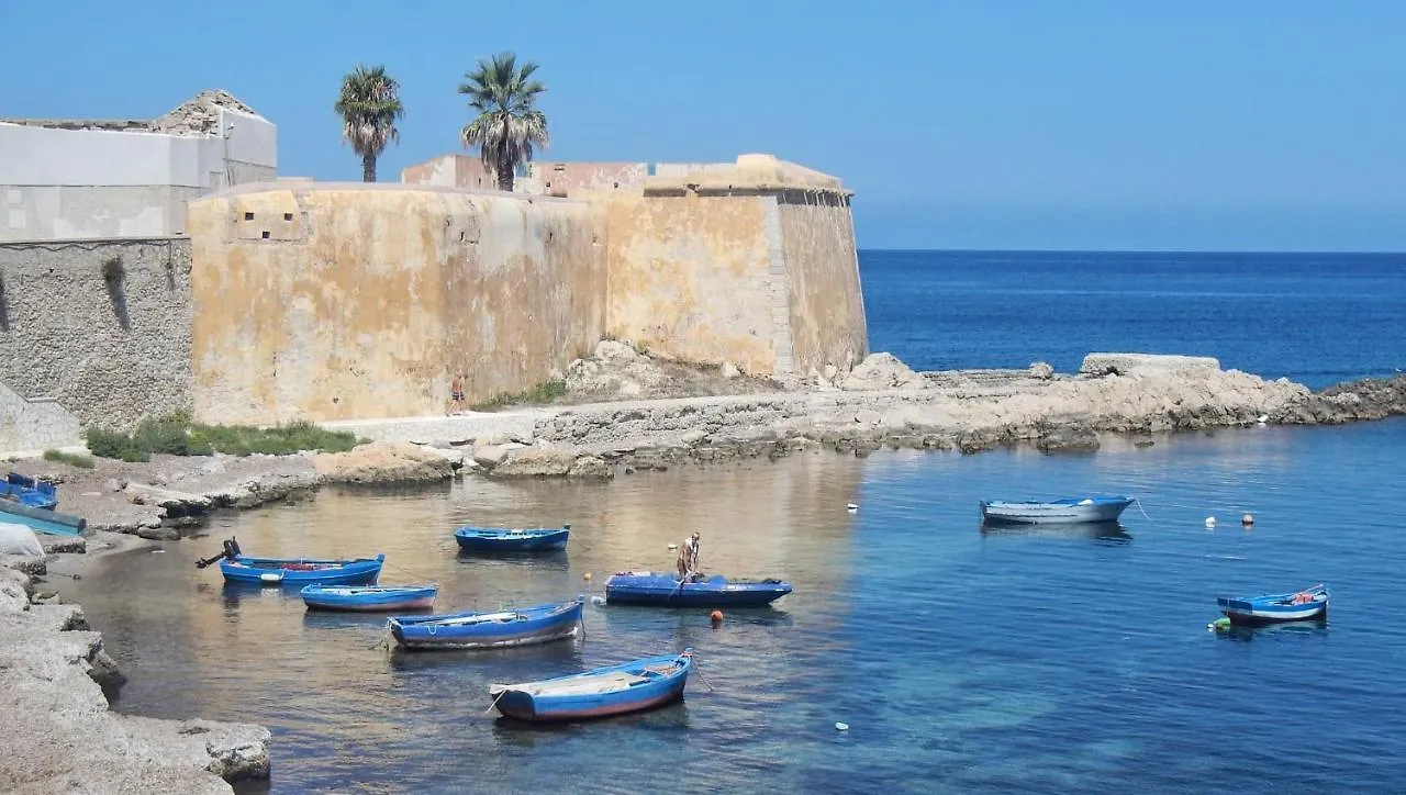 Casa Granata Hotel Trapani 0*,